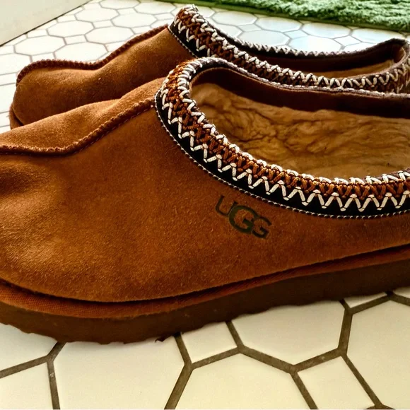 UGG Chestnut Suede Slippers - Picture 2 of 8